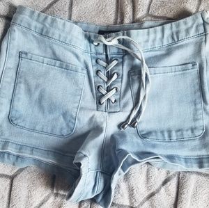 BDG Lace up shorts in size 28